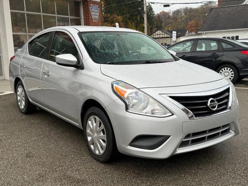 2019 Nissan Versa 1.6 SV