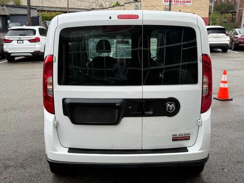 2022 RAM ProMaster City Tradesman