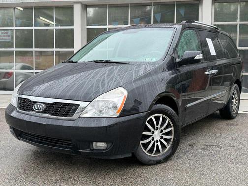 Midnight Black 2012 Kia Sedona EX
