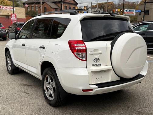 2011 Toyota RAV4 Sport