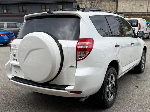 2011 Toyota RAV4 Sport