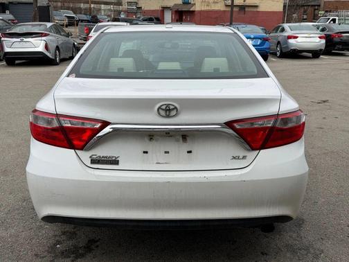 2015 Toyota Camry XLE