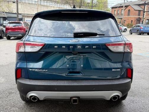 2020 Ford Escape Titanium