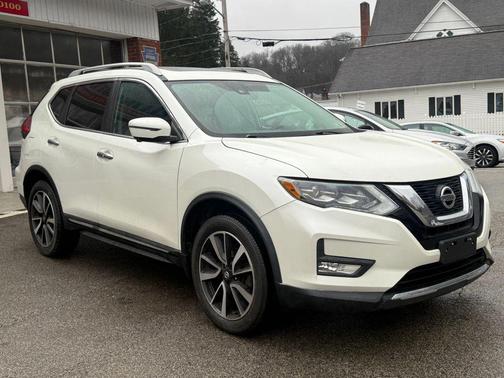 2017 Nissan Rogue SL