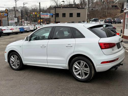 2018 Audi Q3 2.0T Sport Premium