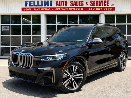 Black Sapphire Metallic 2020 BMW X7 M50i