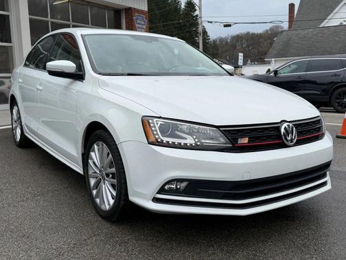 2016 Volkswagen Jetta 1.8T SEL