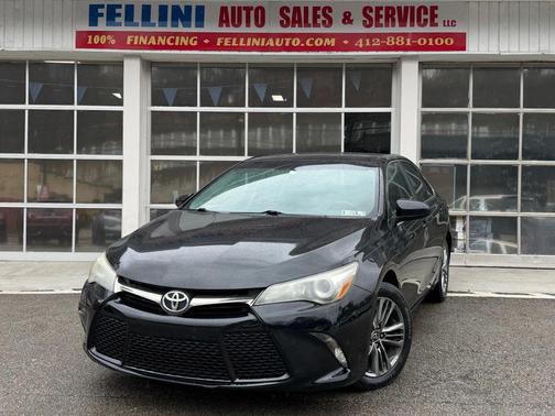 2015 Toyota Camry SE