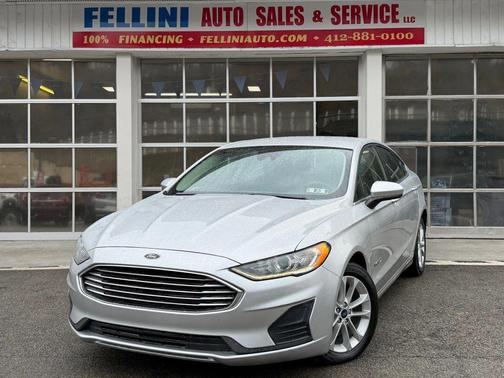 2019 Ford Fusion Hybrid SE