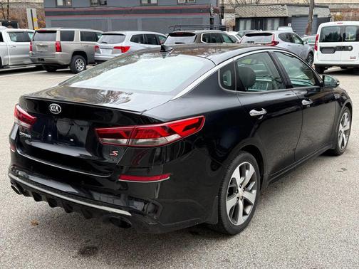 2019 Kia Optima S