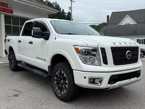 2018 Nissan Titan PRO-4X
