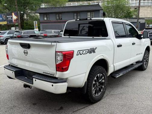2018 Nissan Titan PRO-4X
