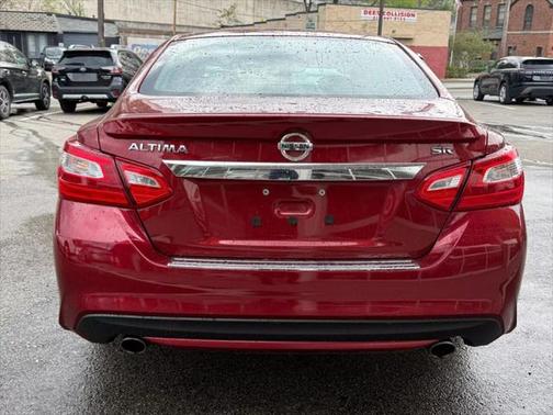 2016 Nissan Altima 2.5 SR