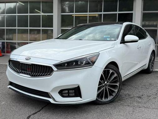 2017 Kia Cadenza Technology
