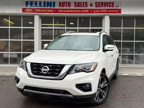 2017 Nissan Pathfinder Platinum