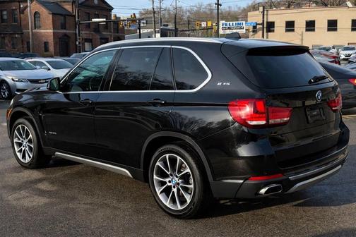 Black 2018 BMW X5 eDrive xDrive40e