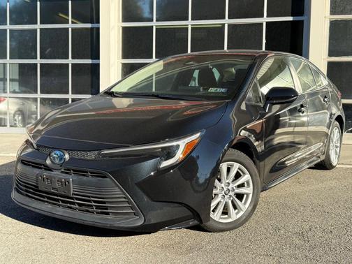2023 Toyota Corolla Hybrid SE