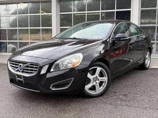 2013 Volvo S60 T5