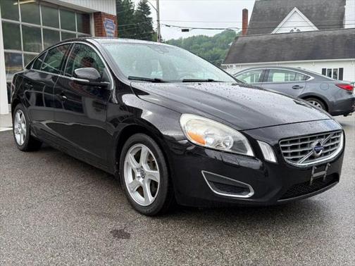 2013 Volvo S60 T5