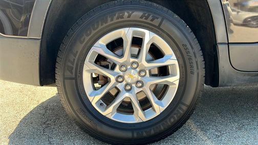 2018 Chevrolet Traverse LT Cloth
