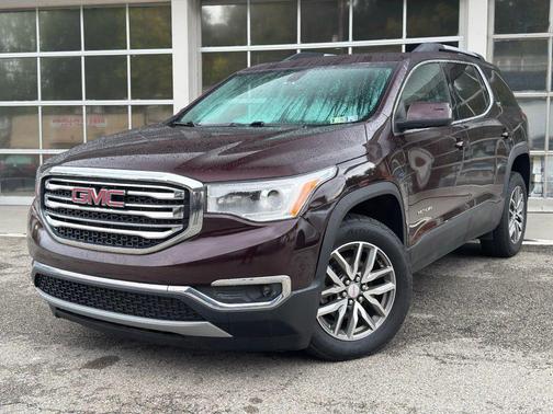 2017 GMC Acadia SLE-2