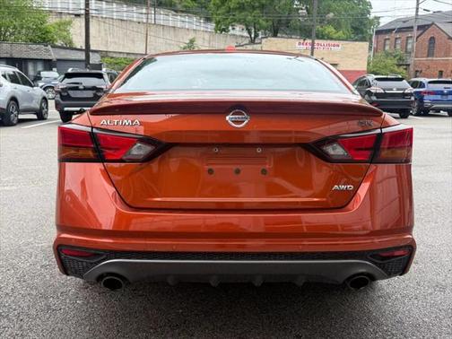 2020 Nissan Altima SR Intelligent AWD