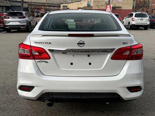 2016 Nissan Sentra SR