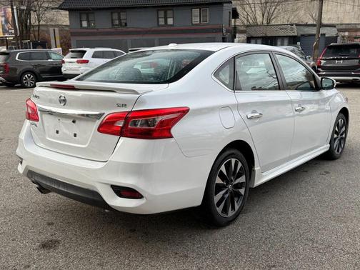 2016 Nissan Sentra SR