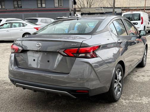 2021 Nissan Versa 1.6 SV