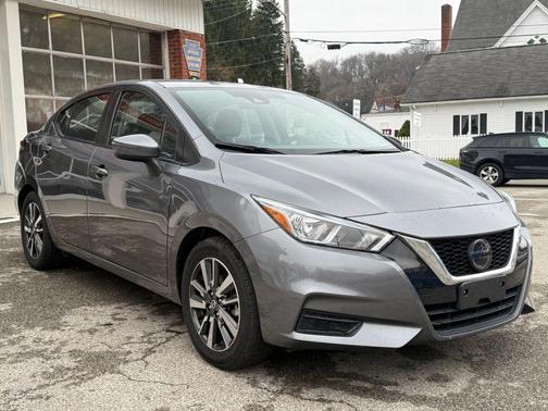 2021 Nissan Versa 1.6 SV