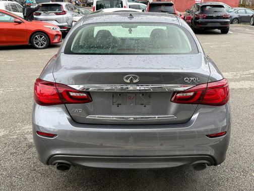 2015 INFINITI Q70L 3.7X
