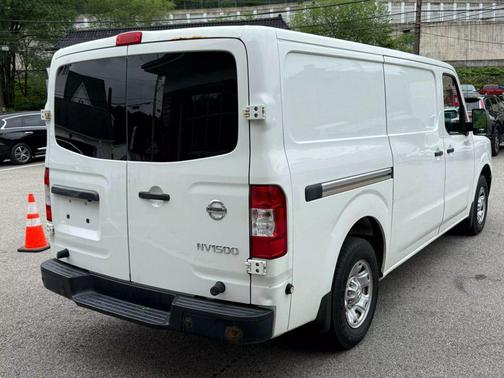 2017 Nissan NV Cargo NV1500 SV V6