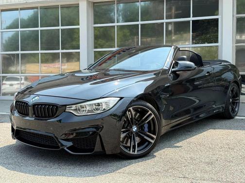 Black 2016 BMW M4 Base