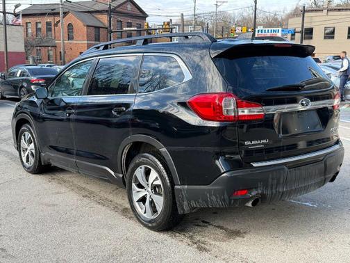2019 Subaru Ascent Premium 8-Passenger
