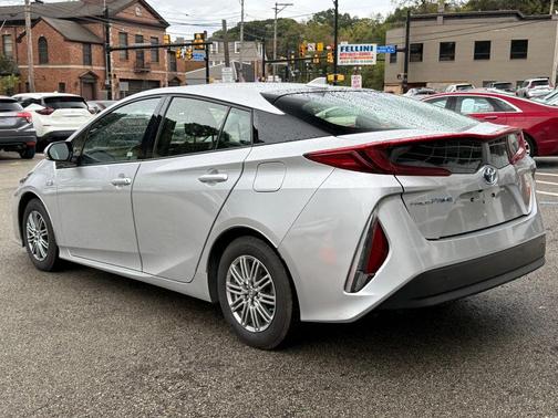 2018 Toyota Prius Prime Plus