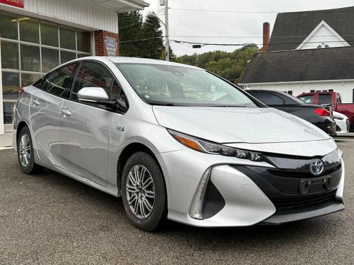 2018 Toyota Prius Prime Plus