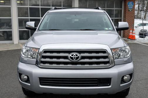 2010 Toyota Sequoia Platinum