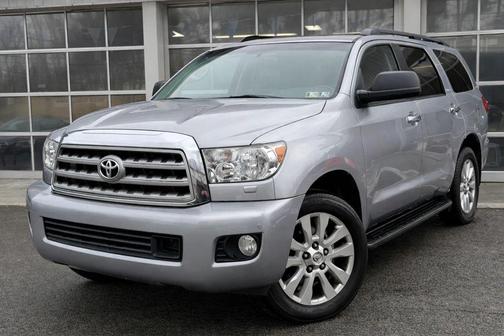 2010 Toyota Sequoia Platinum