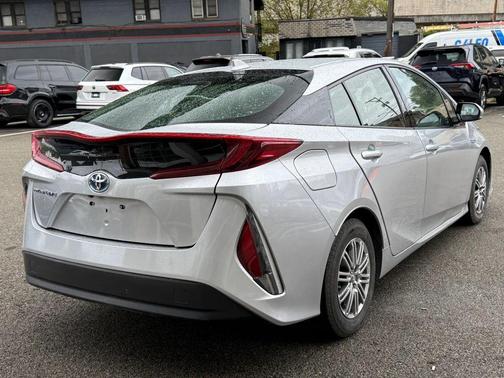 2018 Toyota Prius Prime Plus