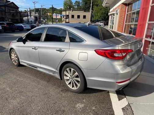 2017 Hyundai SONATA Sport