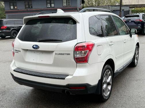 2016 Subaru Forester 2.5i Touring