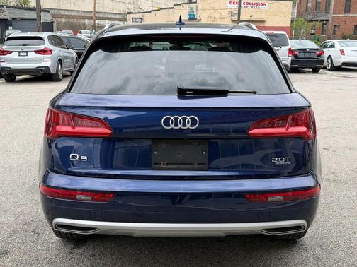 2018 Audi Q5 2.0T Tech Premium