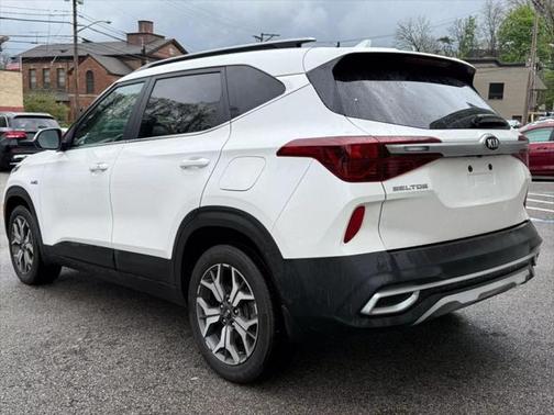 2021 Kia Seltos EX