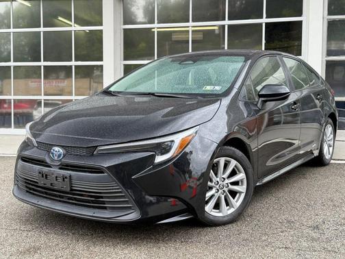2023 Toyota Corolla Hybrid SE