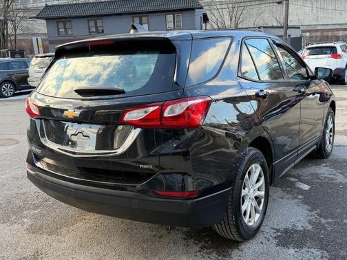 2019 Chevrolet Equinox LS