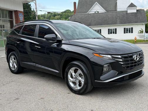 Phantom Black 2022 Hyundai TUCSON SEL