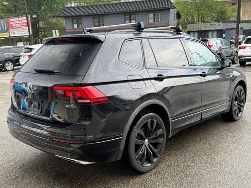 2021 Volkswagen Tiguan 2.0T SE R-Line Black 4MOTION