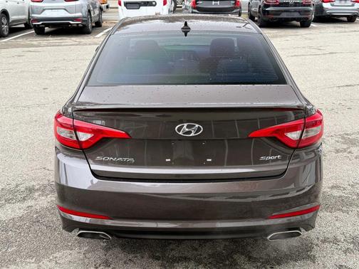 2015 Hyundai SONATA Sport