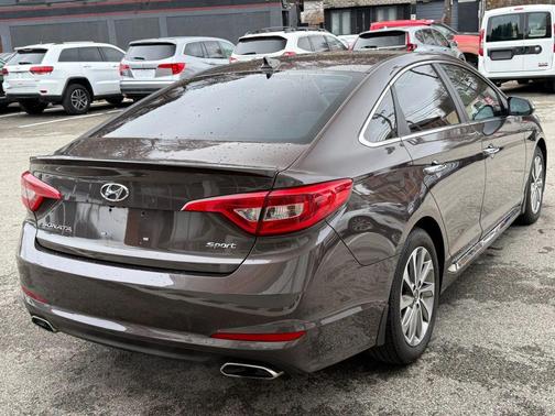 2015 Hyundai SONATA Sport