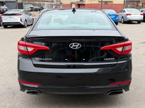 2017 Hyundai SONATA Limited